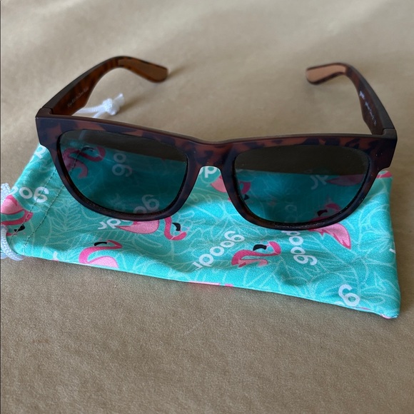 Goodr BFGs “Ninja Kick the Rabbit” Sunglasses - Picture 1 of 4